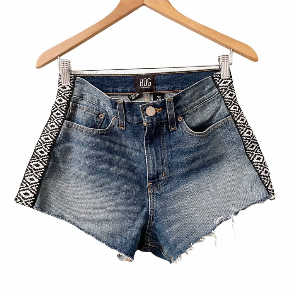 Urban Outfitters BDG Girlfriend High-Rise Denim Shorts Womens 26 Festival Boho